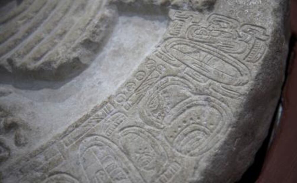 Hallan altar en Guatemala que explica expansión de una dinastía maya