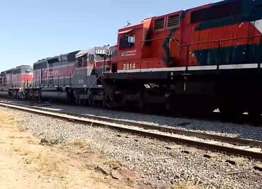 Choque de dos locomotoras deja al menos 6 personas heridas en Sonora