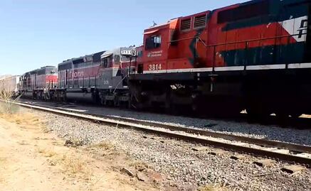 Choque de dos locomotoras deja al menos 6 personas heridas en Sonora