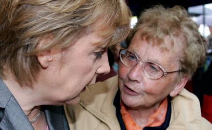 Reportan la muerte de la mamá de la canciller alemana Angela Merkel
