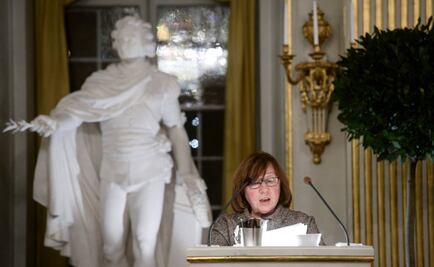 Svetlana Alexievich critica vuelta de Rusia al belicismo