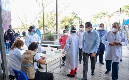 Inicia aplicación de segunda dosis de vacuna Covid a personal de salud en Morelos