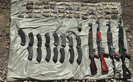 Ejército y GN aseguran armas largas y cargadores en Moris, Chihuahua; incautan también un vehículo