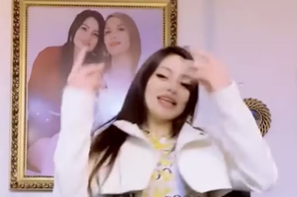Sabrina Durán, conocida como la "narco influencer", quien subía videos a TikTok, fue asesinada a plena luz del día. FOTO: CAPTURA