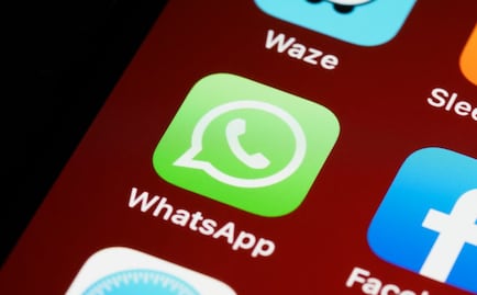 Truco para cambiar el color de los chats de WhatsApp