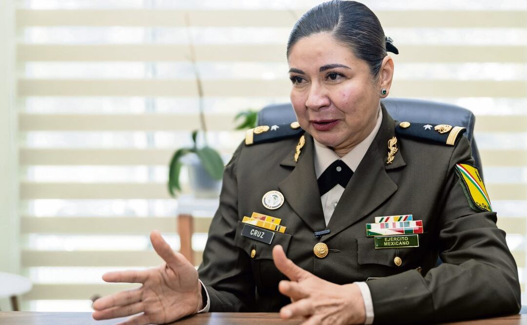 Blanca Cruz, general brigadier médico cirujano, es la primera mujer en dirigir el Centro Gerontológico de la Sedena. (17/02/2025) Foto: Hugo Salvador | El Universal