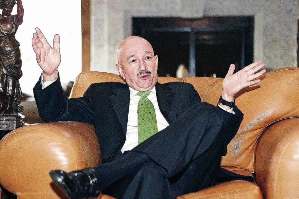 El programa titulado Salinas: ascenso, visión, frustración contará con testimonios de personas que fueron cercanas a la administración del ex presidente Carlos Salinas de Gortari (ARCHIVO EL UNIVERSAL)