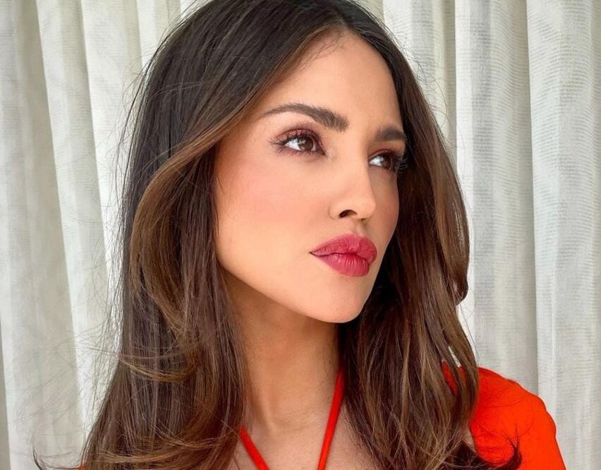 Eiza González impone tendencia con su tono de labial. Foto: Instagram @eizagonzalez