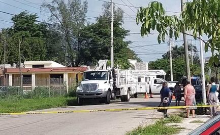 Vecinos bloquean calles de Yucatán; exigen respuesta de la CFE por apagones