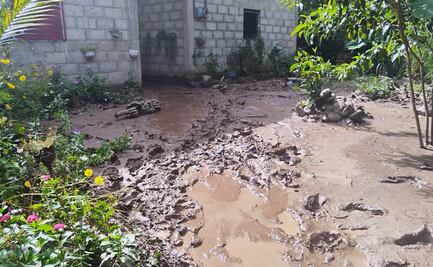 Lluvias dejan desbordamiento de ríos, caída de puentes y derrumbes en carreteras de Chiapas
