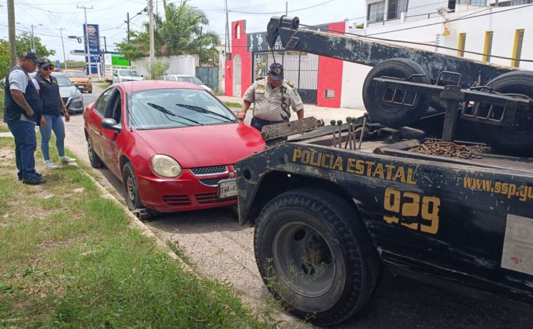 Dos sujetos fueron detenidos tras una persecución de elementos de la SSP en calles de Mérida, Yucatán (17/06/2025). Foto: Especial