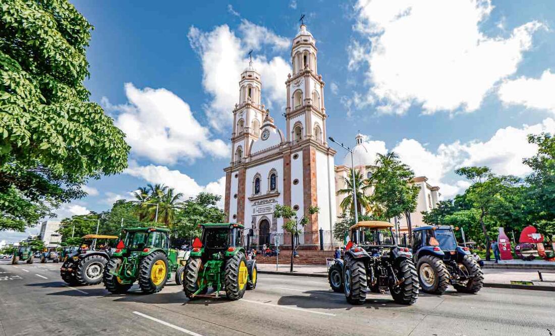 En las últimas semanas los productores de maíz en Sinaloa se han manifestado para conseguir un precio de garantía de 7 mil pesos por tonelada, que no lograron. Foto: José Betanzos Zárate / CUARTOSCURO