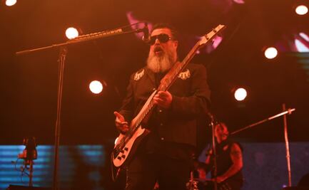 Molotov celebra sus 30 años con un Palacio de los Deportes lleno; Tito Fuentes reaparece 