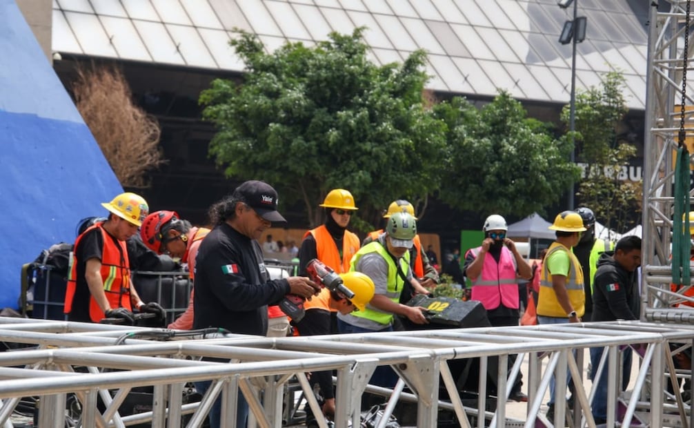 Retiro de pantallas afecta Paseo de la Reforma. Foto: Karla Guerrero
