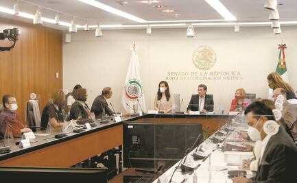 Rosario Piedra deja respuestas para otro día