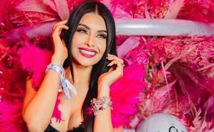 Kristal Silva causa furor con traje de baño cut out