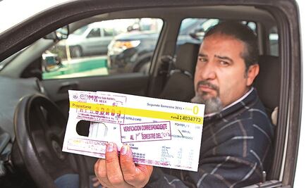 Este sábado circulan todos los autos con holograma 1