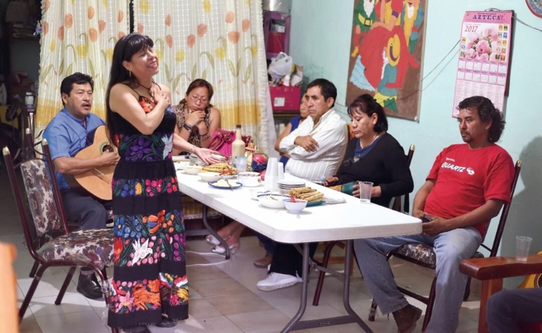 Náhuatl. La poesía la ayudó a superarse, tras ceguera