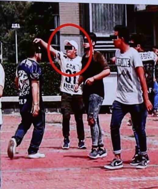 Policía Federal ubica y presenta a 2 presuntos porros de la UNAM