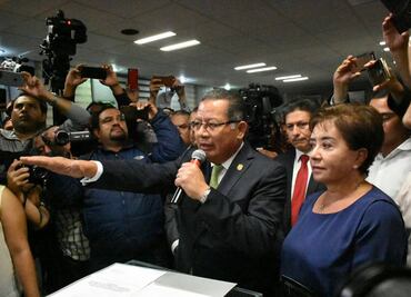 Congreso de Veracruz avala licencia a Duarte; nombra interino
