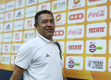 Ignacio Ambriz seguirá en el banquillo de León