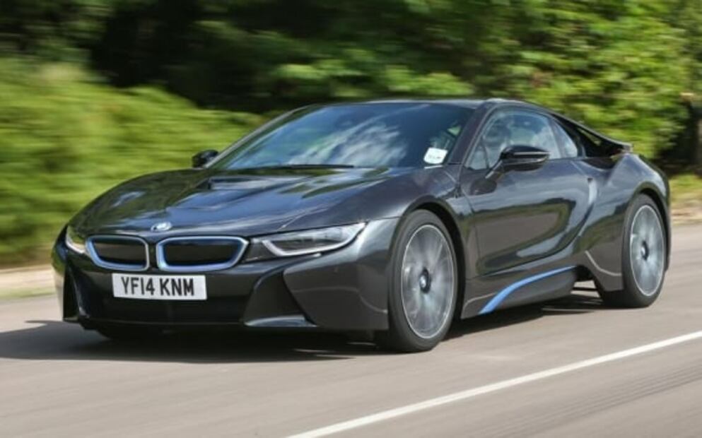 Autos con dos motores: una realidad que se extingue