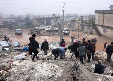 México envía su solidaridad a Turquía tras sismo de 7.8