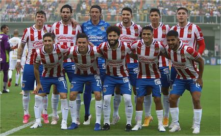 Chivas aprovecha estancia en Estados Unidos para vacunarse