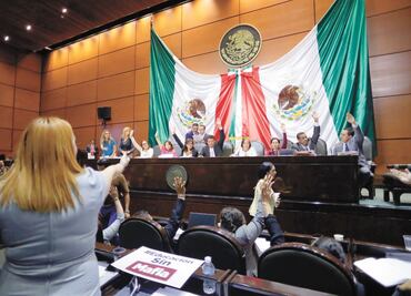 Avanzan leyes secundarias de reforma educativa con acuerdo AMLO-CNTE