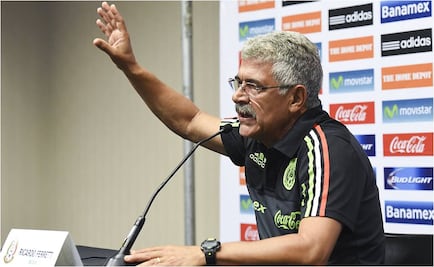 "Tuca" respeta, pero no se achica con Argentina