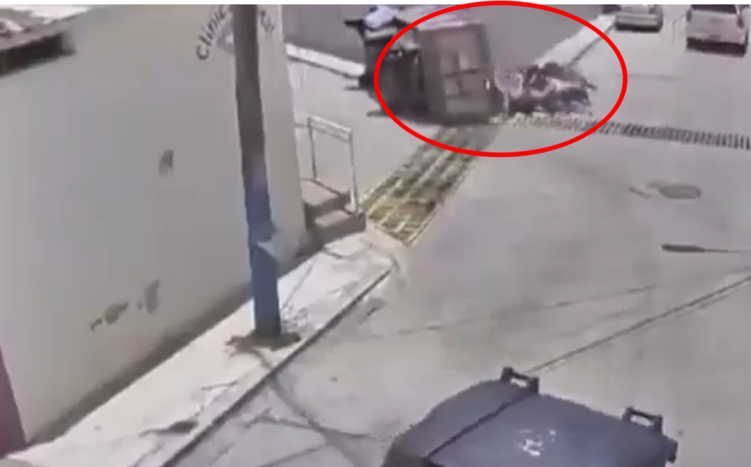 Vuelca accidente en Tuxtla Gutiérrez, Chiapas / Foto: Captura de pantalla