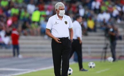 'Tuca' Ferretti se va molesto con el empate ante Querétaro