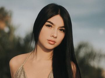 Valentina Quirós, ex de Santa Fe Klan, tiene la minifalda ideal para la primavera