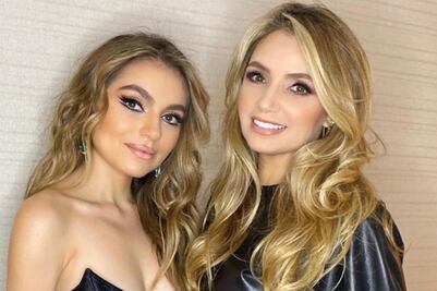 Angélica Rivera reaparece y su maquillaje la hace lucir de 20