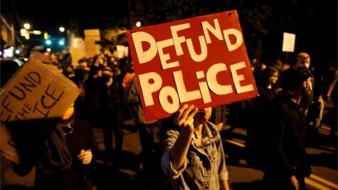 Dos muertos y 14 heridos tras un tiroteo en una fiesta ilegal en Rochester, Nueva York