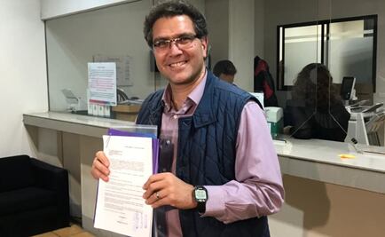 Ríos Piter pide registro como candidato presidencial