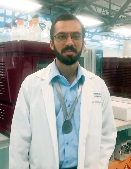 Diego Alonso, ganador de medalla de plata, estudia Ingeniería en Biotecnología (DAVID CARRIZALES. EL UNIVERSAL)