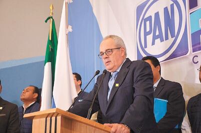 Expulsa PAN a 100 militantes en Edomex