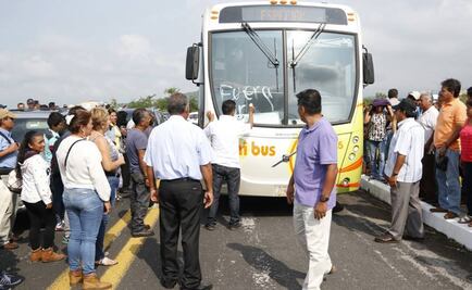 Protestan transportistas contra el proyecto del Morebús