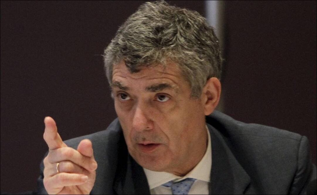 Vicepresidente de la FIFA recibe multa por mala conducta