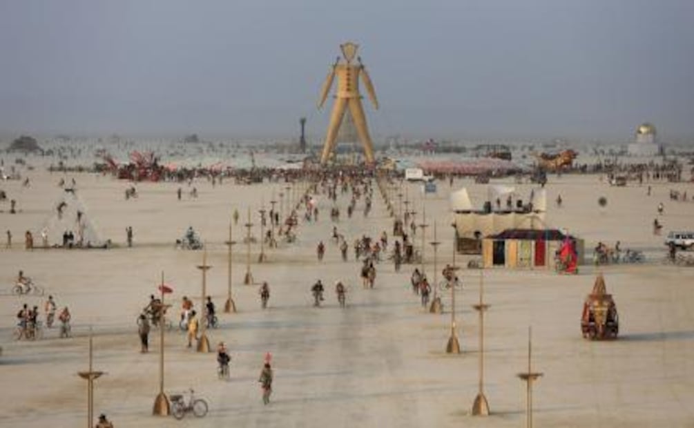 ¡Ya no soy virgen! Grítalo, si quieres estar en el Burning Man
