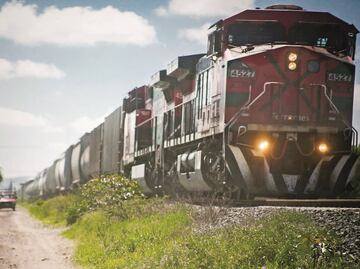 Va 4T por ferrocarril para Dos Bocas