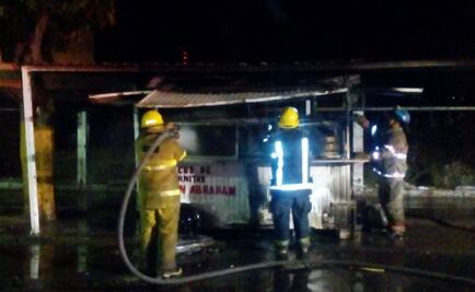 Incendian taquerías en La Paz, Baja California Sur