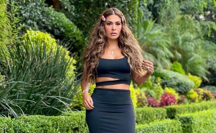 Galilea Montijo enseña cómo llevar un vestido lencero con blazer