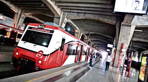 Fallas en Tren Suburbano causa retrasos en el sistema