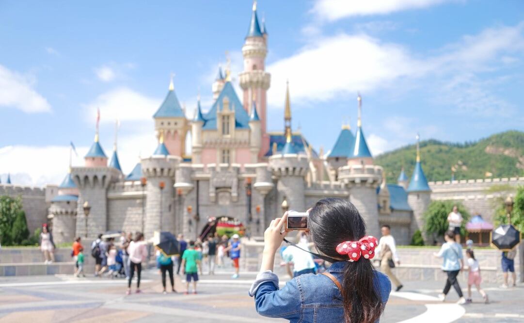 Disney impide a sus empleados utilizar un lenguaje explícito sobre situaciones negativas. (Foto: Istock)