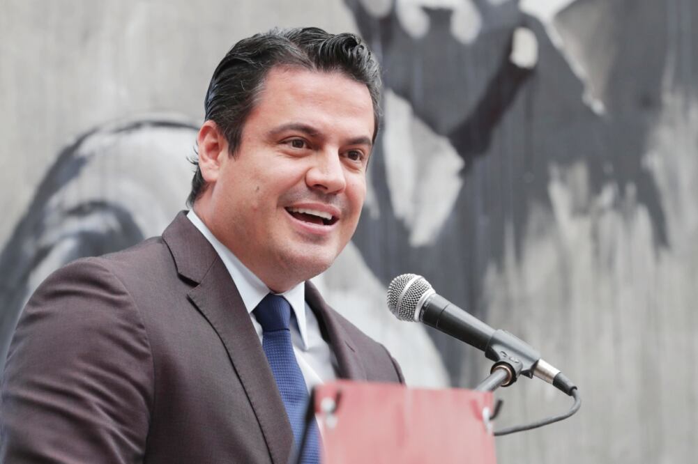 El gobernador Aristóteles Sandoval reiteró su compromiso de continuar con las acciones de inclusión social para que el estado sea líder en política social