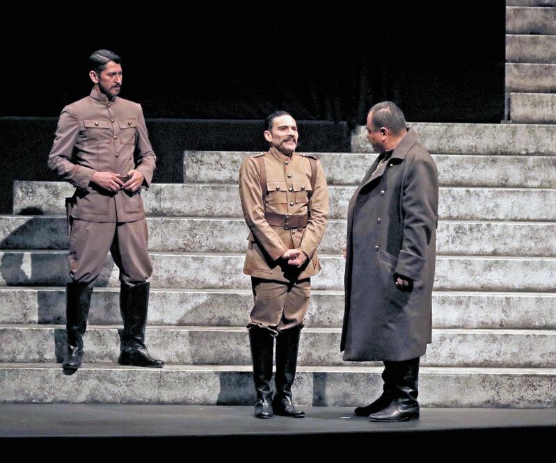 La pieza teatral que se estrenó el martes por la noche costó más de 3 millones. Foto: CARLOS MEJÍA. EL UNIVERSAL