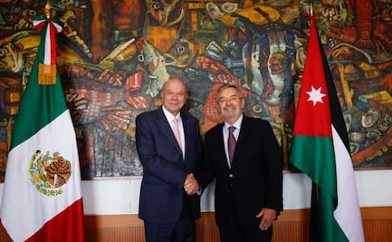 De la Fuente recibe a presidente del Senado de Jordania; destaca apoyo en evacuación de connacionales de Medio Oriente