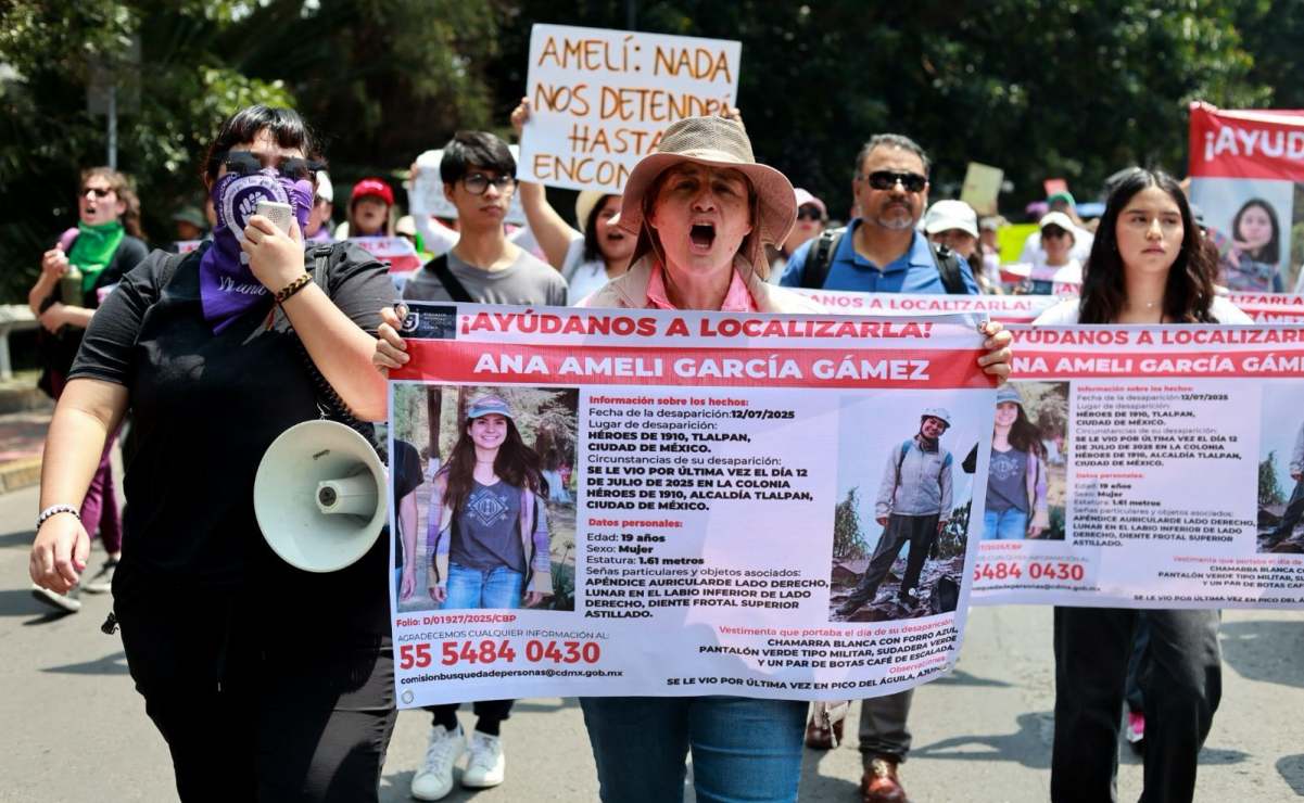 Padres de Ana Ameli piden intervención de la Defensa y la Marina para localizarla. Fotos: Fernanda Zamora/ EL UNIVERSAL